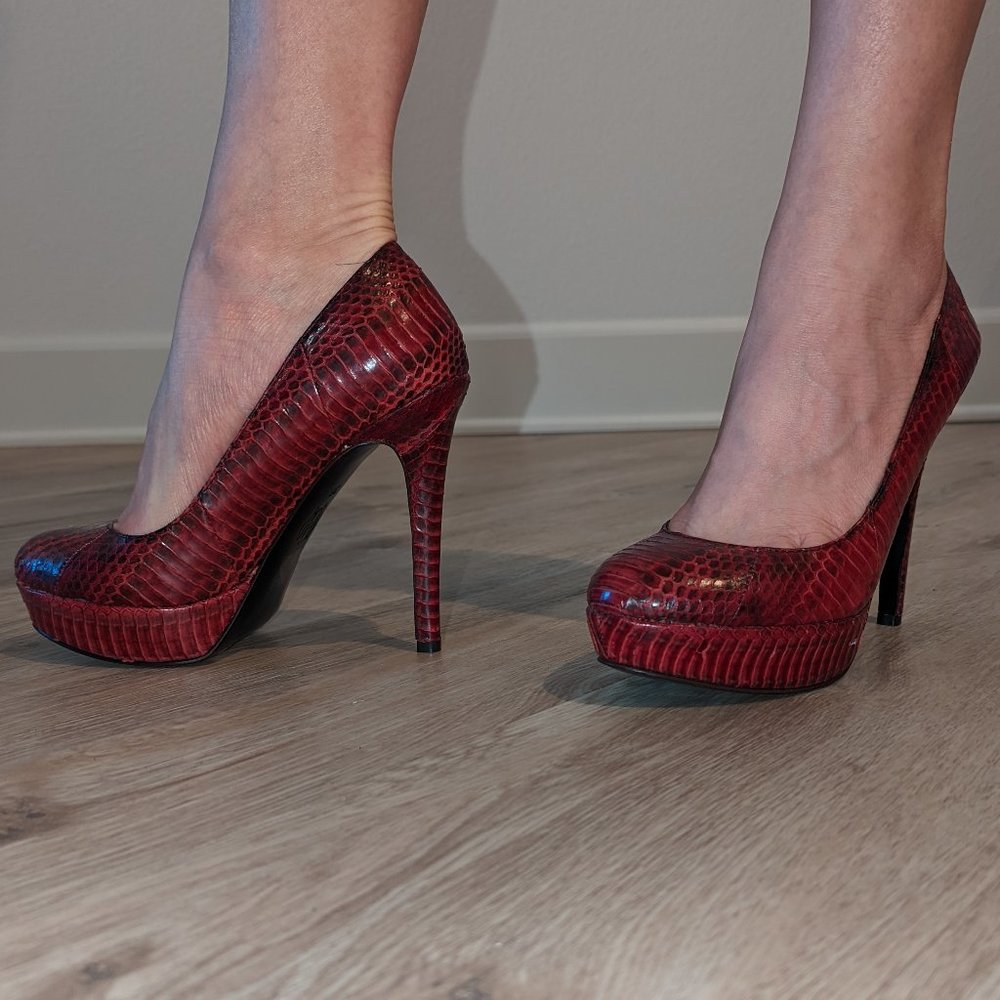 House of Harlow 1960 Shoes